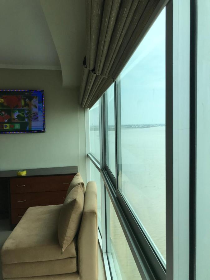 Suites Emporium Гуаякуил Екстериор снимка